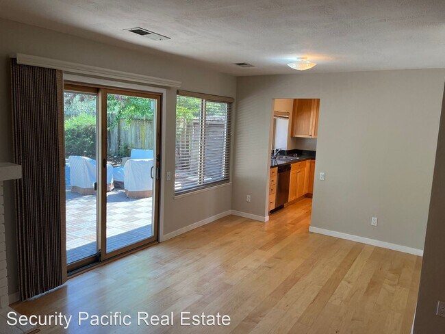 Building Photo - 3 br, 2 bath House - 3576 Morningside Dr.