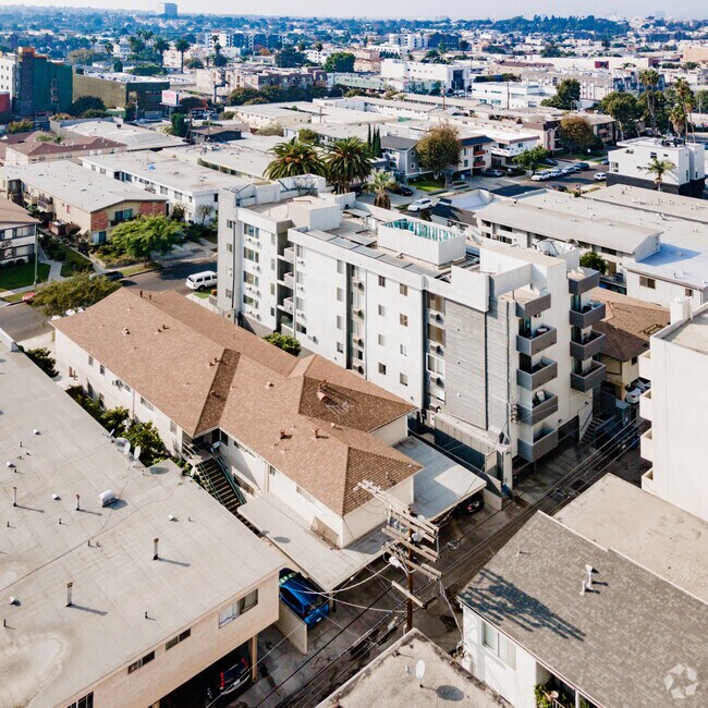 Lido Apartments Los Angeles, CA