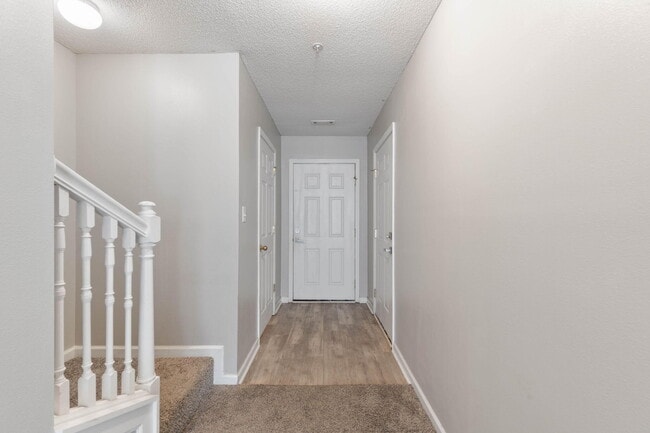 Foto del edificio - 183 Swaying Pine Ct