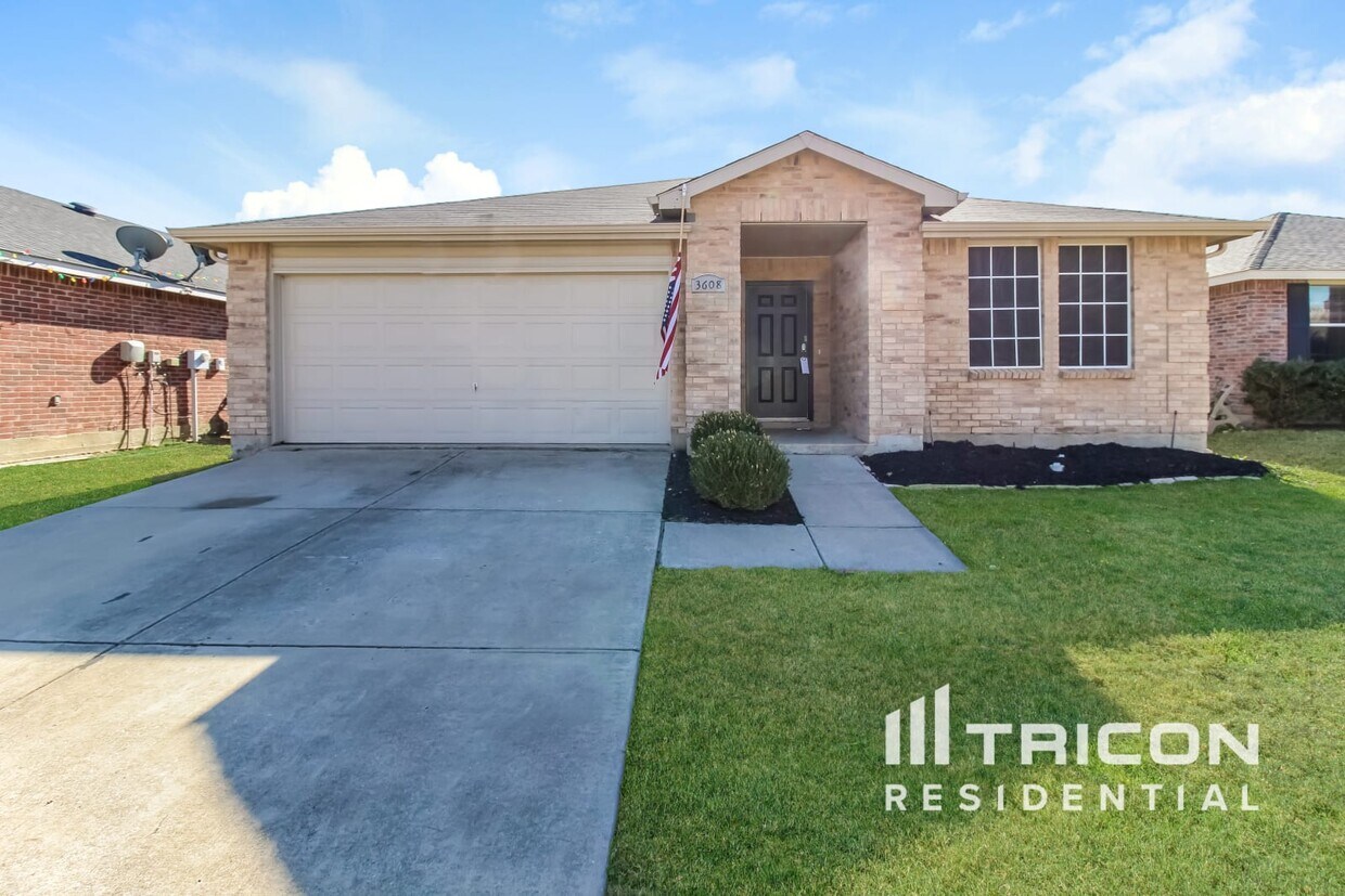 Foto principal - 3608 Clydesdale Drive Denton TX
