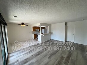Building Photo - 32455 Cielo Vista Rd