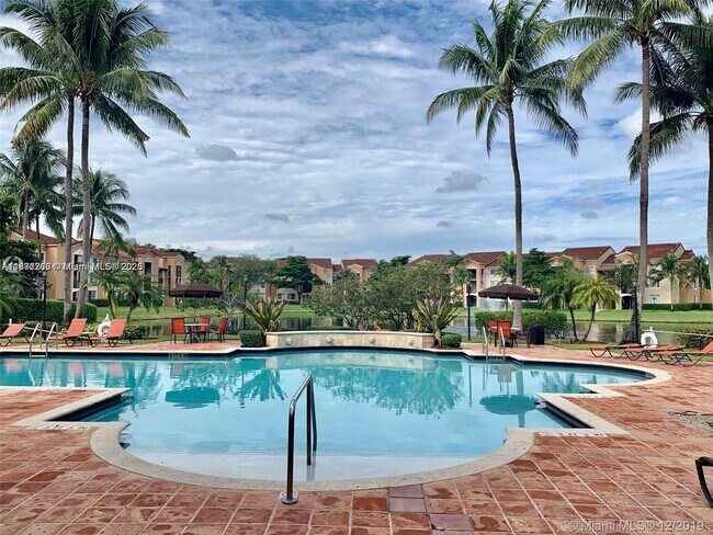 Foto del edificio - 2163 Renaissance Blvd