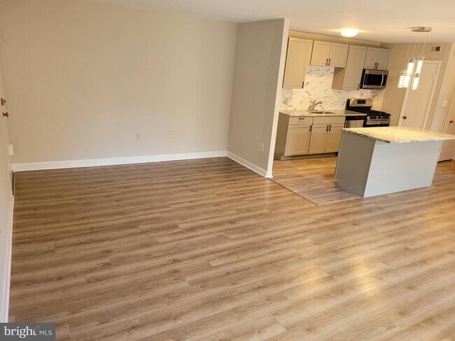 Foto del edificio - 5109 CROSSFIELD Ct