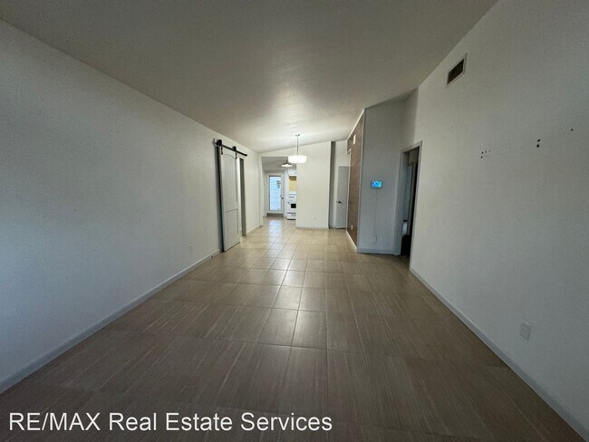 Foto del edificio - 3 br, 2 bath House - 1832 Alison