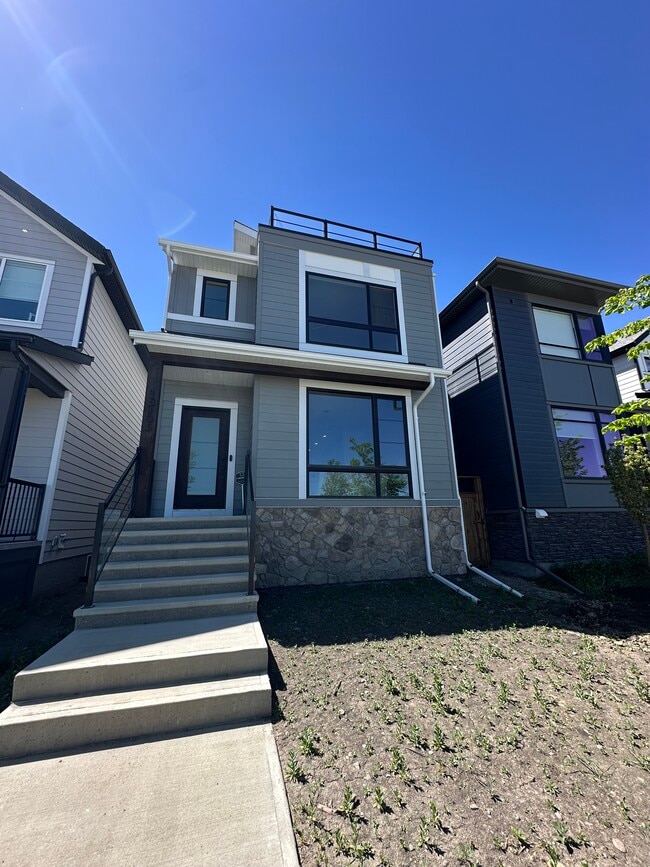 Building Photo - Spacious 3-Bedroom Home for Rent on 37th S...