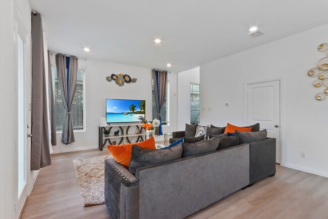 Building Photo - 15023 Marston Grv Dr
