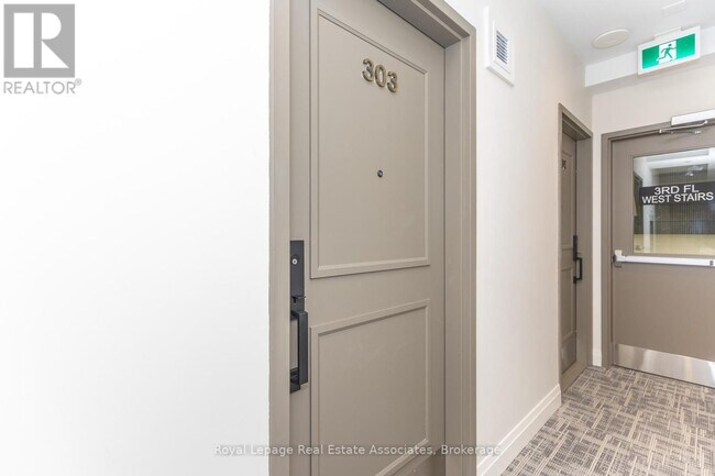 Photo du bâtiment - 1000 Bathurst St