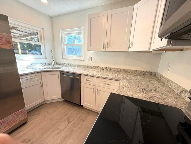 Building Photo - 14526 Paradise Trail