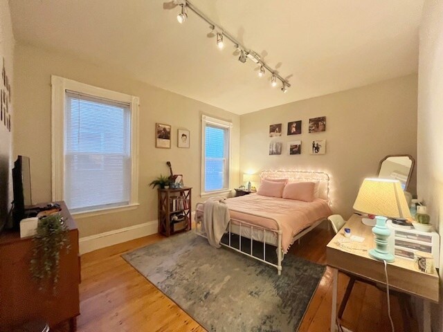 Building Photo - 5 Sachem St