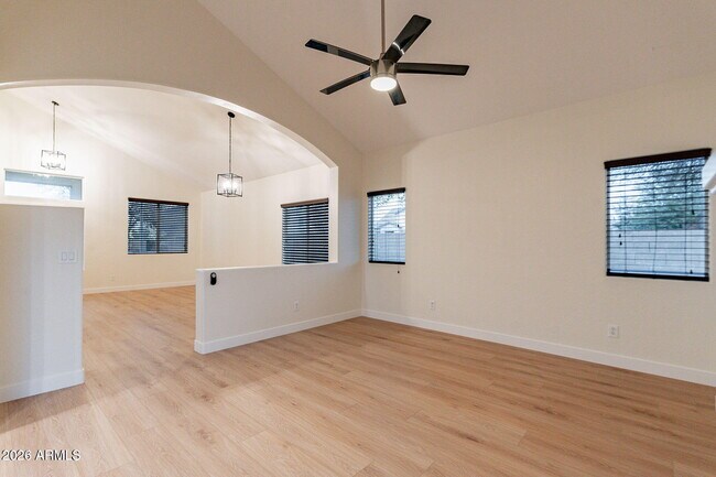 Building Photo - 701 W Gibson Ave