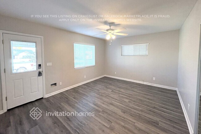 Foto del edificio - 132 S Olive