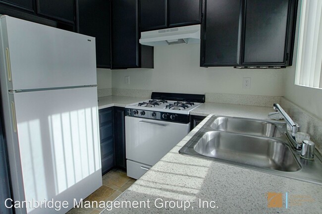 Foto del edificio - 4075 Sequoia St