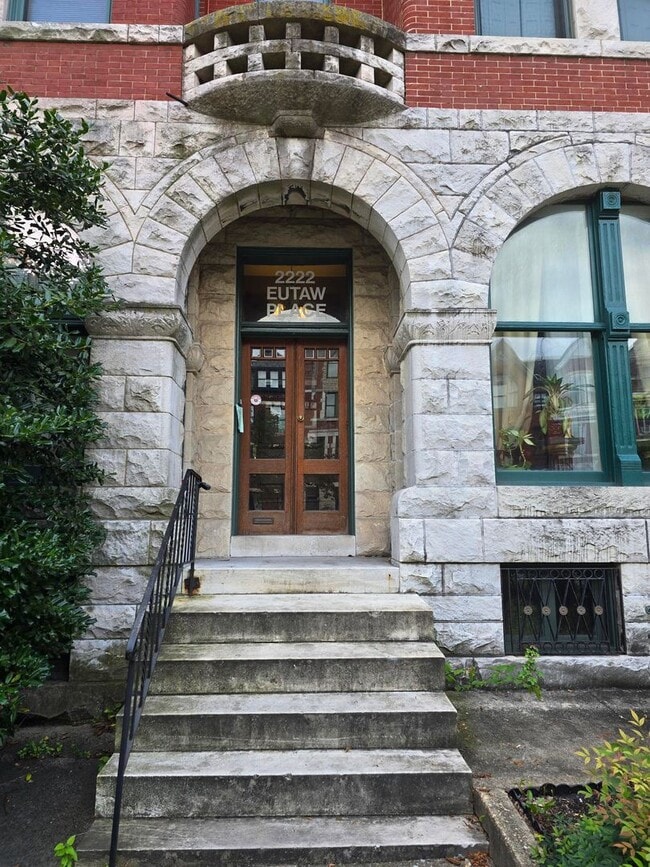Building Photo - 2222 Eutaw Pl