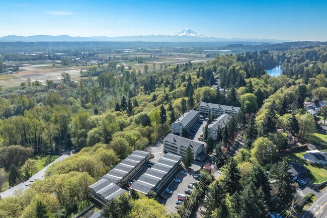 Contexto aéreo - Swiss Gables Apartment Homes