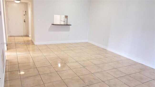 Foto del edificio - 10421 N Kendall Dr