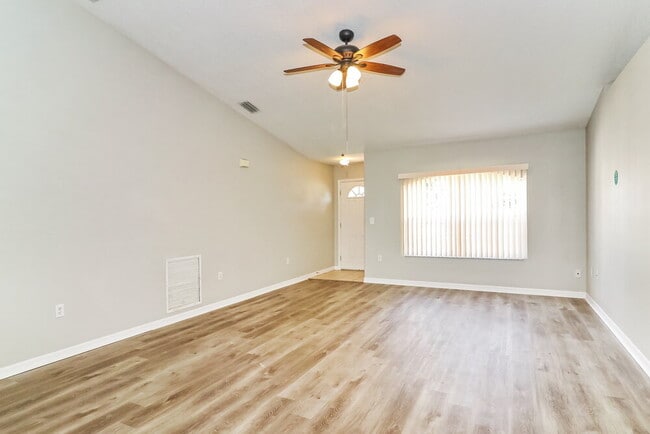 Building Photo - 7180 Mauna Loa Blvd