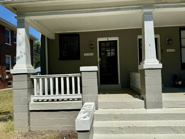 Building Photo - 3209 Garland Ave