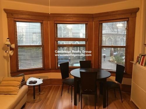 Foto principal - 1137 Massachusetts Ave