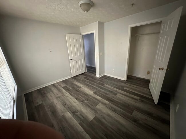 Building Photo - 2303 Waldrop Pl