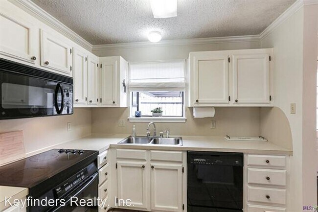 Building Photo - 2 br, 2.5 bath House - 944 Ridgepoint Ct. ...