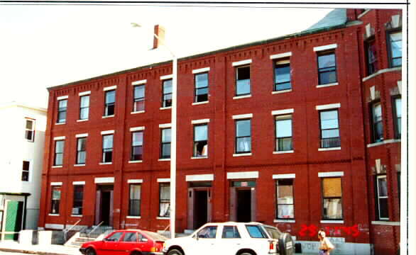Foto del edificio - 359-363 Broadway