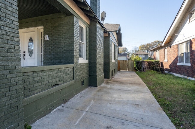 Photo - Updated Midtown charmer House