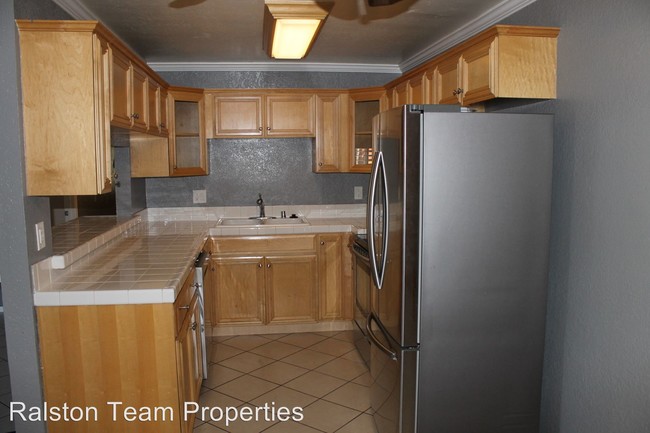 Building Photo - 554 Telegraph Canyon Rd