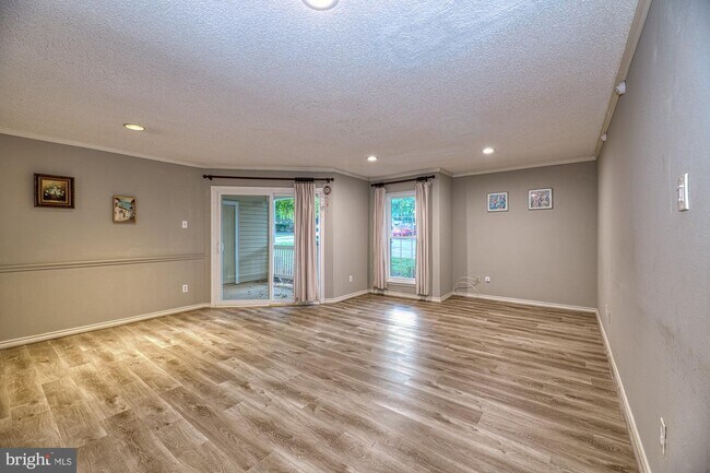 Foto del edificio - 1539 Lincoln Way