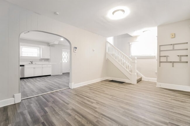 Building Photo - 196 Butler Ct