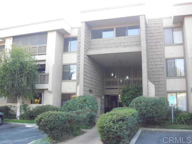Primary Photo - 1020 E Washington Ave