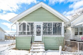 Building Photo - 15751 Fairfield St