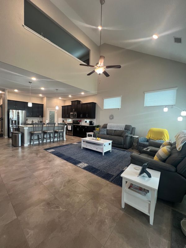 Foto del edificio - 8224 Limerick Falls