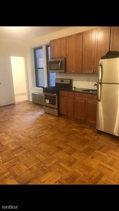 Foto principal - 4205 156th St