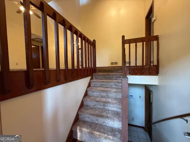 Foto del edificio - 4069 Shady Dr NW