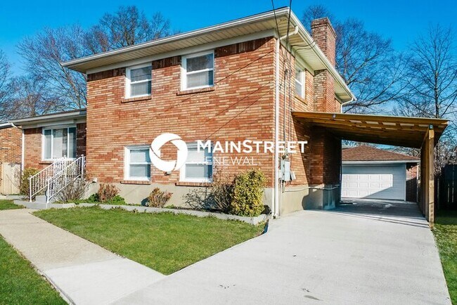 Foto del edificio - 3 Bedroom Pet-Friendly Home in LOUISVILLE,...
