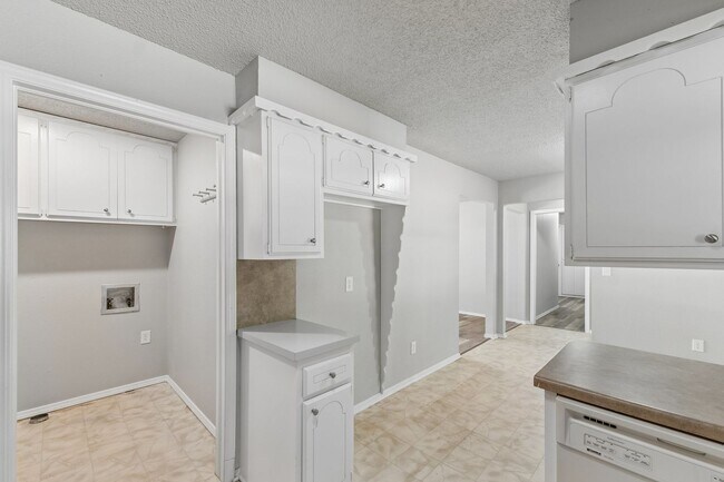 Foto del edificio - newly renovated 3 bed in Moore