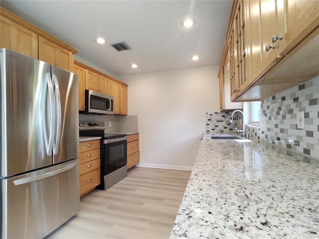 Foto del edificio - 516 Ellsworth St