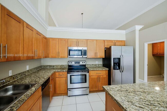 Foto del edificio - 8764 NW 153rd Terrace