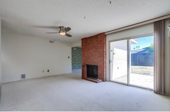 Foto del edificio - Charming 3 Bedroom Home in Serra Mesa