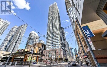 Building Photo - 100 Dalhousie St