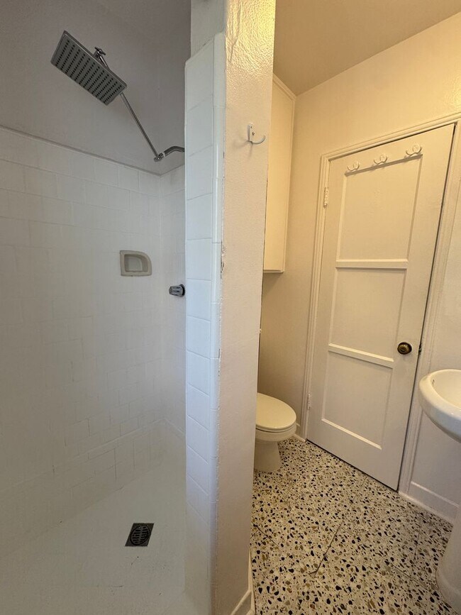 Foto del interior - Hayworth Courtyard Apartments – West Hollywood Living