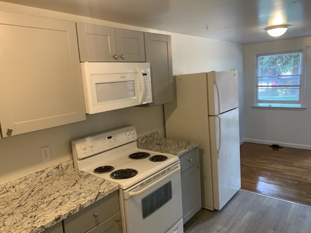 Foto del edificio - 324 S McKinley St