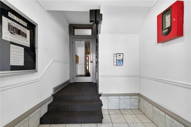 Foto del edificio - 20 Collier Rd NW
