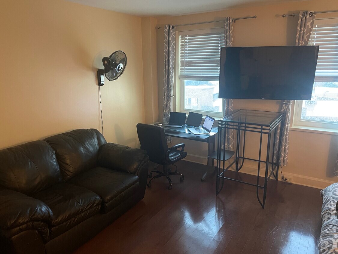 1205 Saint Charles Ave Unit 606, New Orleans, LA 70130 Condo for Rent