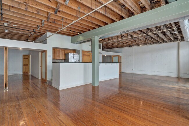 Foto del edificio - 312 S Campbell Ave