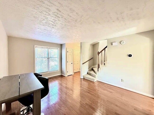 Photo - 4013 Heather Ct NW (Knoxville, TN) Apartment
