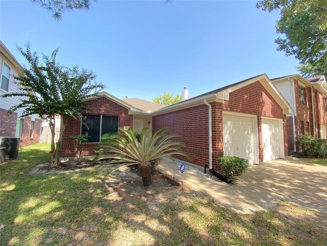Building Photo - 17618 S Summit Canyon Dr
