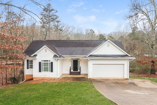 Building Photo - 36 Hickory Hollow SW