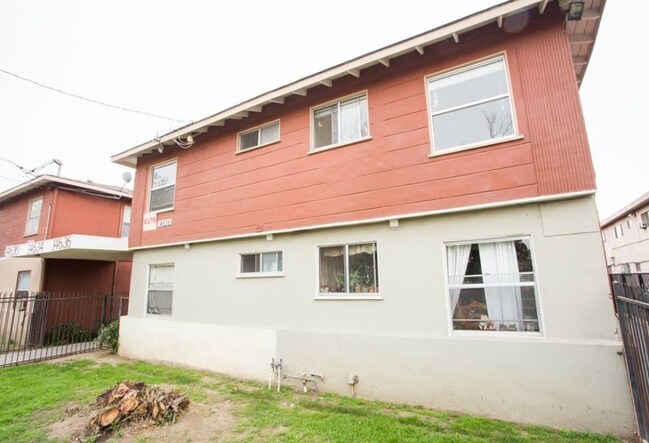 Building Photo - 14634 Blythe St