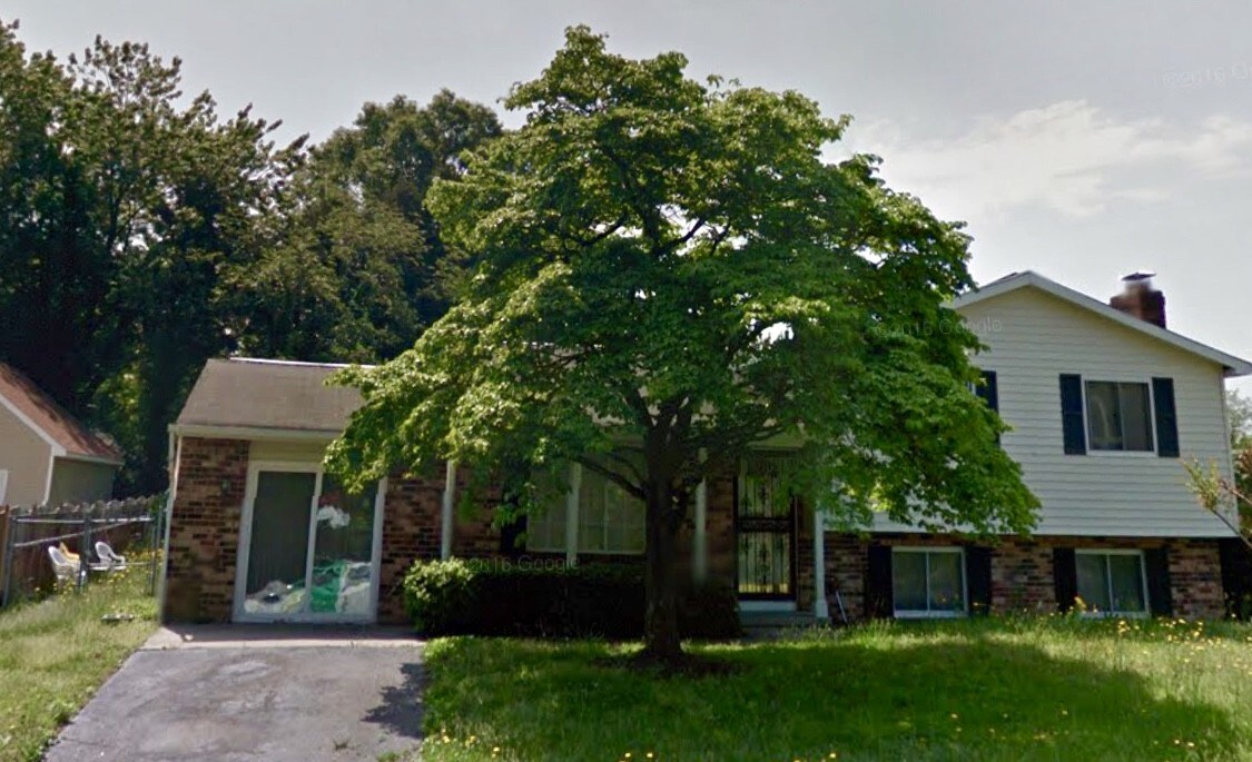 Foto principal - 1347 Wadsworth Dr